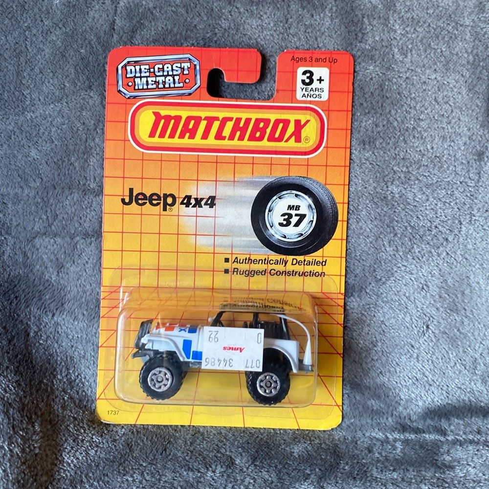 🚗 Vintage 1990 Matchbox Jeep 4x4